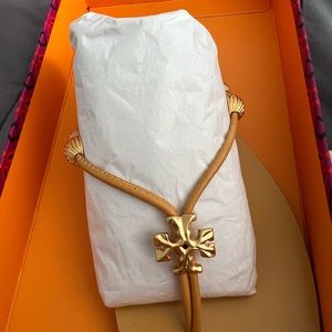 TORY BURCH-CAPRI THONG SANDAL